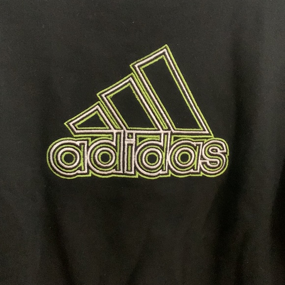 [L] ADIDAS sweater - Picture 3 of 5